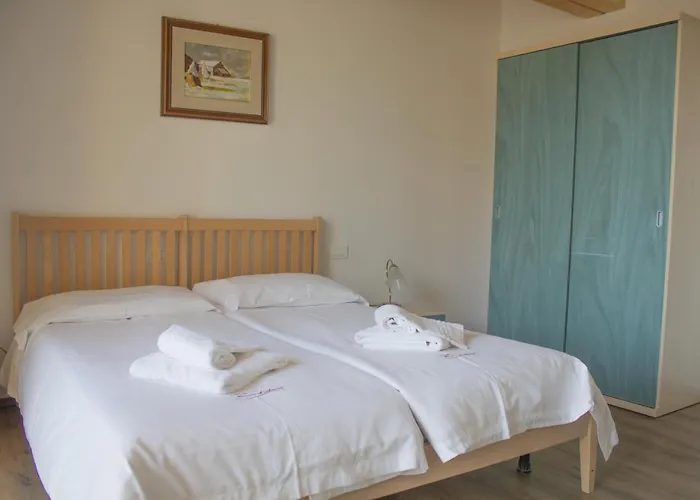 Albergo Croce D\'Aune